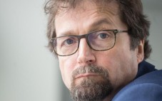 Portretfoto Bart Kerremans close-up vierkant